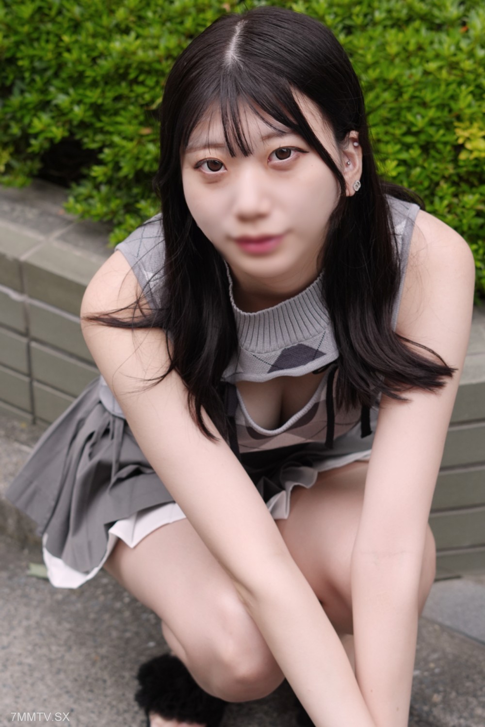 fc2-ppv 4930925 【特典付き】アプリで知り合った長身スレンダー女子。オカネのためと言いつつもほぼチンポ目的⁉すぐイっちゃう敏感マンコに種付けピストンで連続イキさせながら大量生中出し‼ | FC2コンテンツマーケット